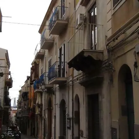 بيت للعطل Titi E Toto House *